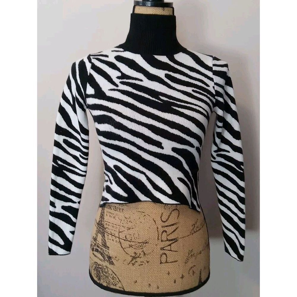 NastyGal Women Zebra Print Knit Backless Tie Closure Top Size 2